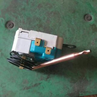 Giơ le bình nóng lạnh picenza xịn