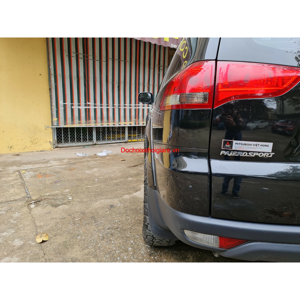 Miếng đệm lốp xe Mitsubishi Pajero Sport dày 30mm, 35mm, 50mm