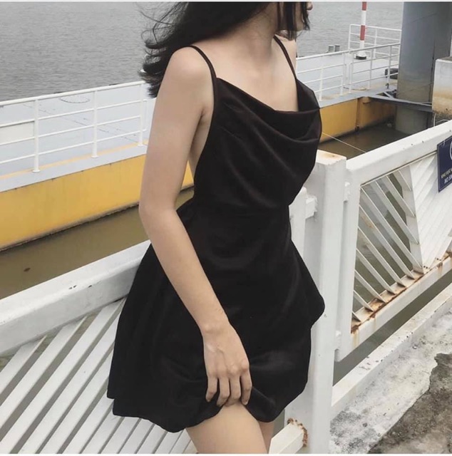 Đầm đen 2s cổ đỗ hai dây - May Dress