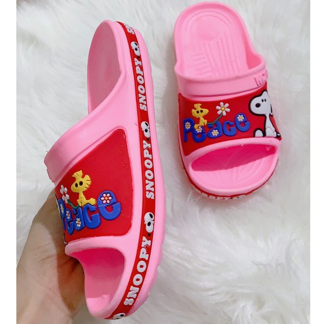 [𝐍𝐄𝐖] Dép Lê Quai Ngang Chú Chó Snoopy Siêu Đẹp Cho Bé , 4 màu Full size 30-36