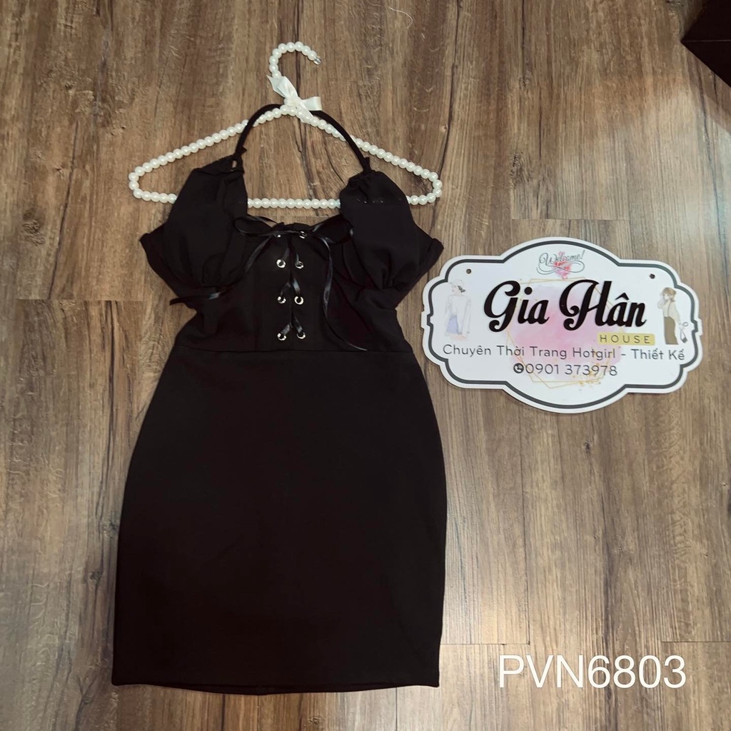 Đầm body ngực che thêm vải