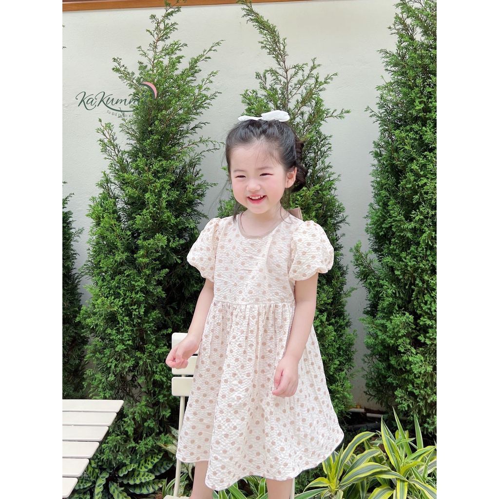 Váy babydoll chấm bi hở lưng chất liệu đũi xốp cao cấp (KM22-VA217) Kakummi