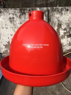 Máng uống tự động cho gà