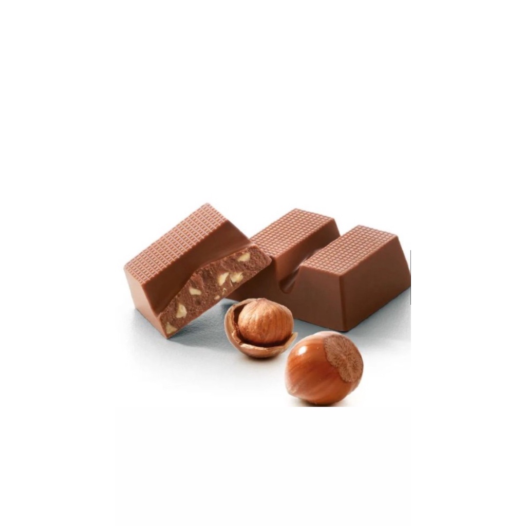 Sôcôla Romanze Luxury Chocolate Nhân Gạo và Hạnh Nhân Almond (Thanh 40g-đỏ)