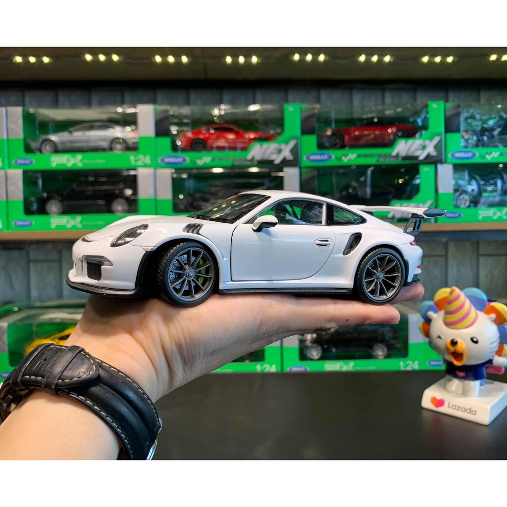 Mô hình xe ô tô Porsche 911 GT3 RS Hãng Welly tỉ lệ 1:24 màu trắng