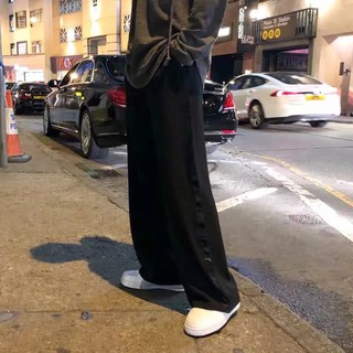 Quần ống rộng Quần nam phong cách Harajuku Quần dáng rộng M-3XL Phong cách Hồng Kông Quần công sở thẳng Quần thể thao sinh viên Phiên bản Hàn Quốc Phù hợp với nam chất lượng cao