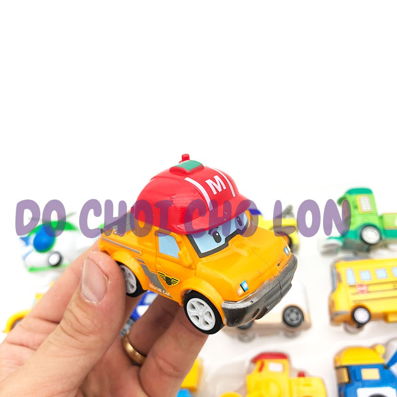 Hộp đồ chơi 12 xe Robocar Poli bằng nhựa chạy trớn P7