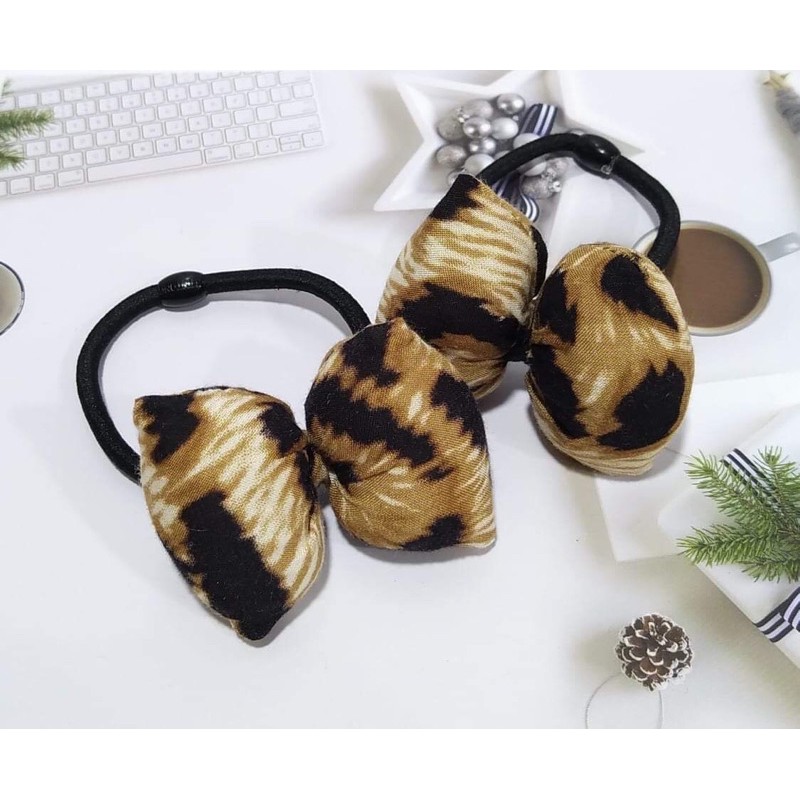 Chun cột tóc hình chiếc nơ nhồi bông (2)