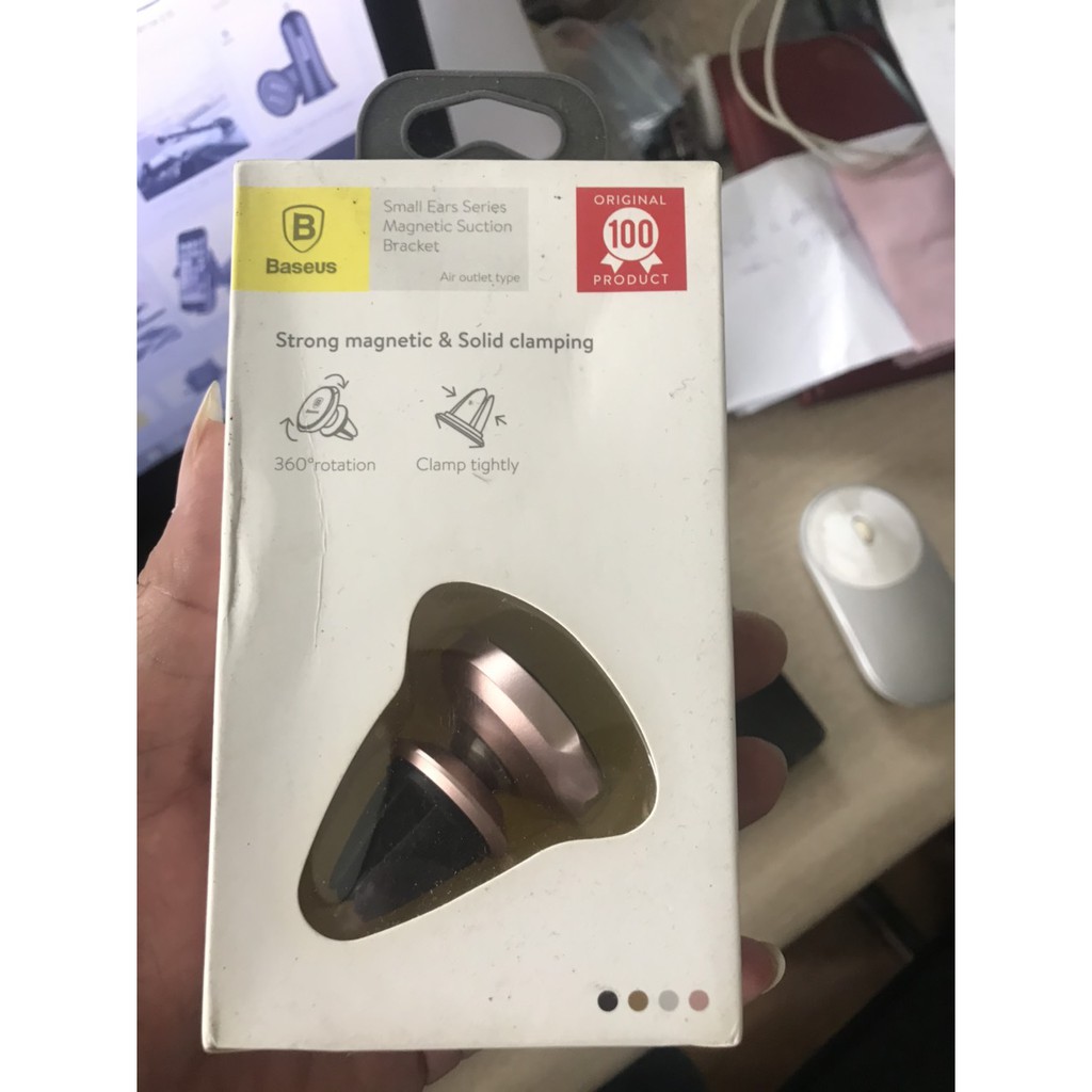 Giá để điện thoại trên ô tô hít hốc gió điều hòa Gold Aromatizing Car Mount Baseus | BigBuy360 - bigbuy360.vn
