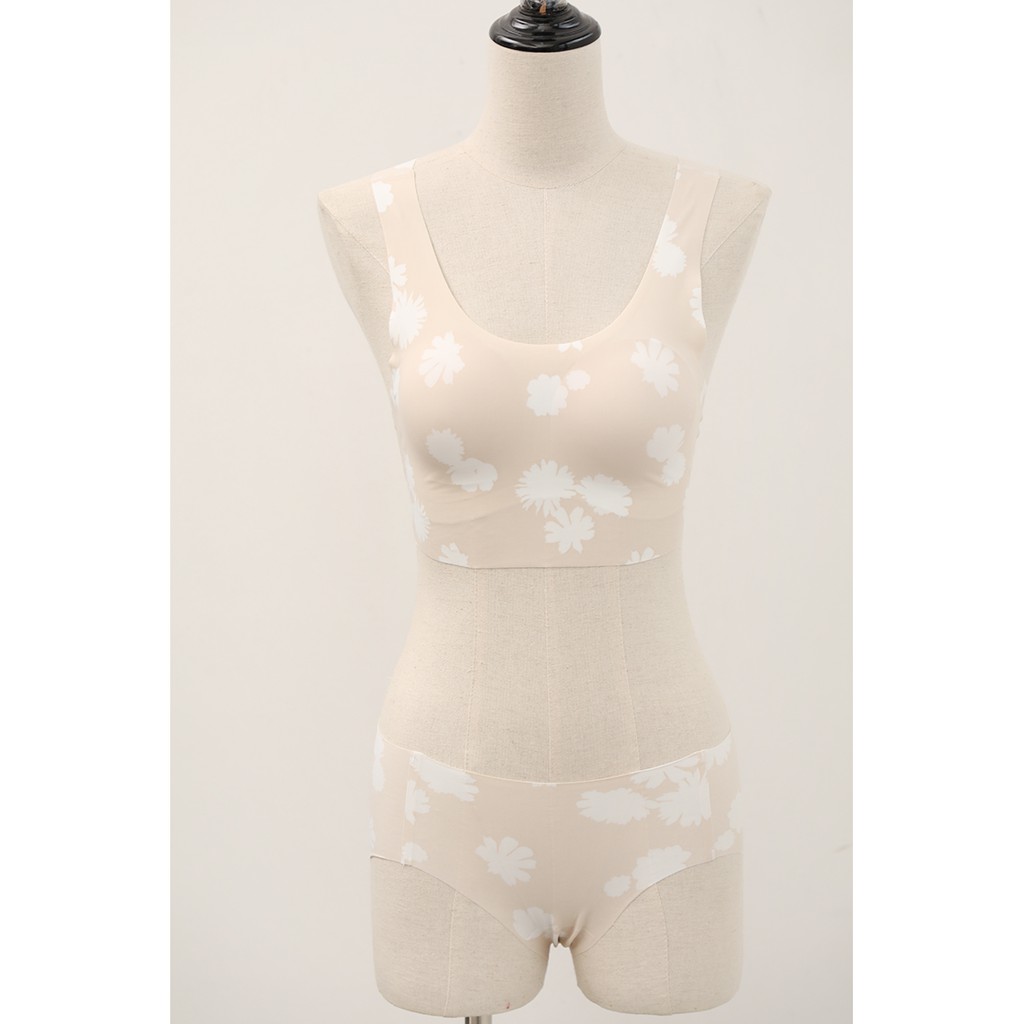 UB002 Xả Kho- Set Quần Áo Lót Không Đường Viền Mịn Mát Ubras Xuất Nhật #Màu Kem Sữa | BigBuy360 - bigbuy360.vn