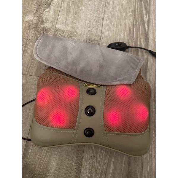 Gối masage cổ vai gáy lưng chính hãng