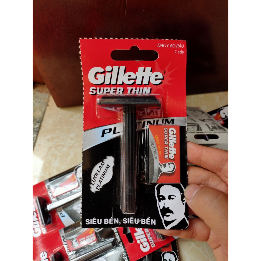 Bàn cạo gillette cán đen kèm lưỡi dao