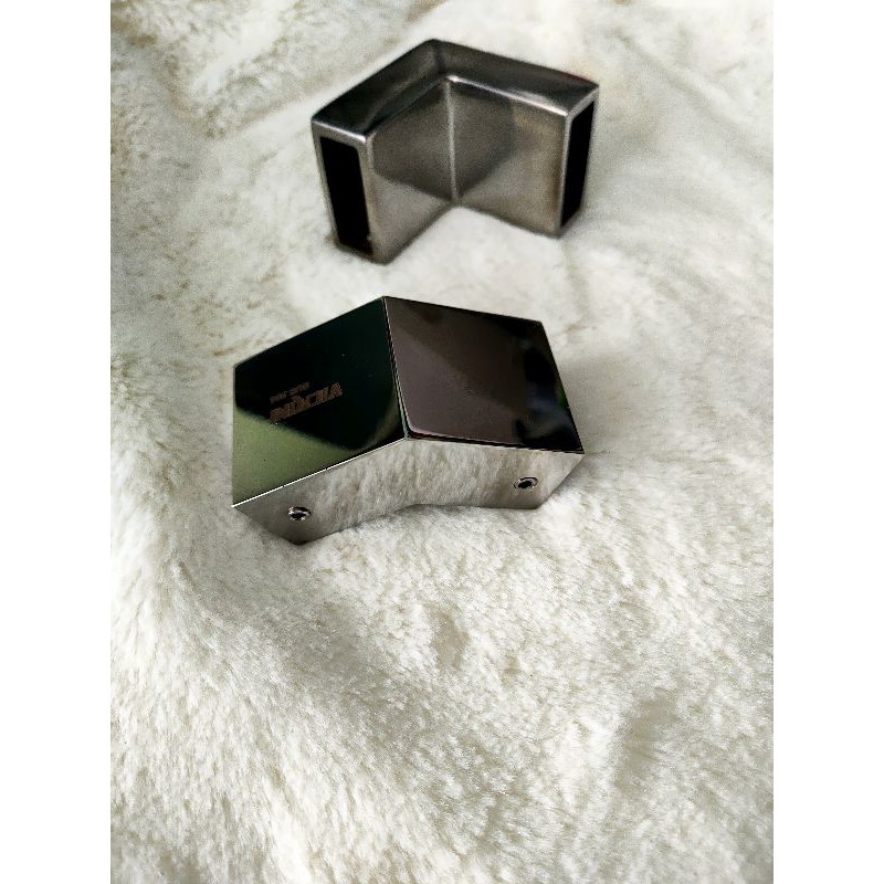 Phụ kiện khớp nối inox vuông 10-30  thép không gỉ