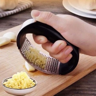 Dụng cụ dập tỏi câm tay