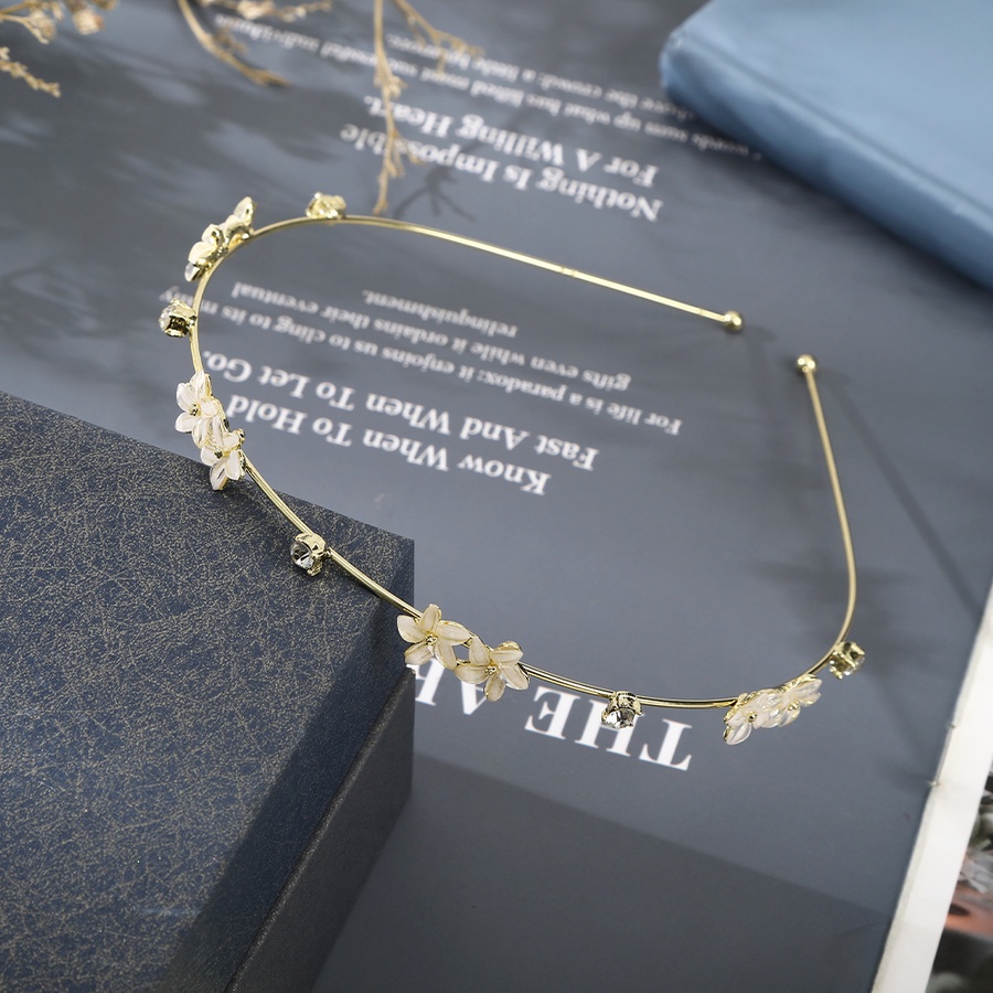 Băng Đô Cài Tóc Bằng Hợp Kim Đính Đá Và Hoa Kiểu Dáng Hàn Quốc