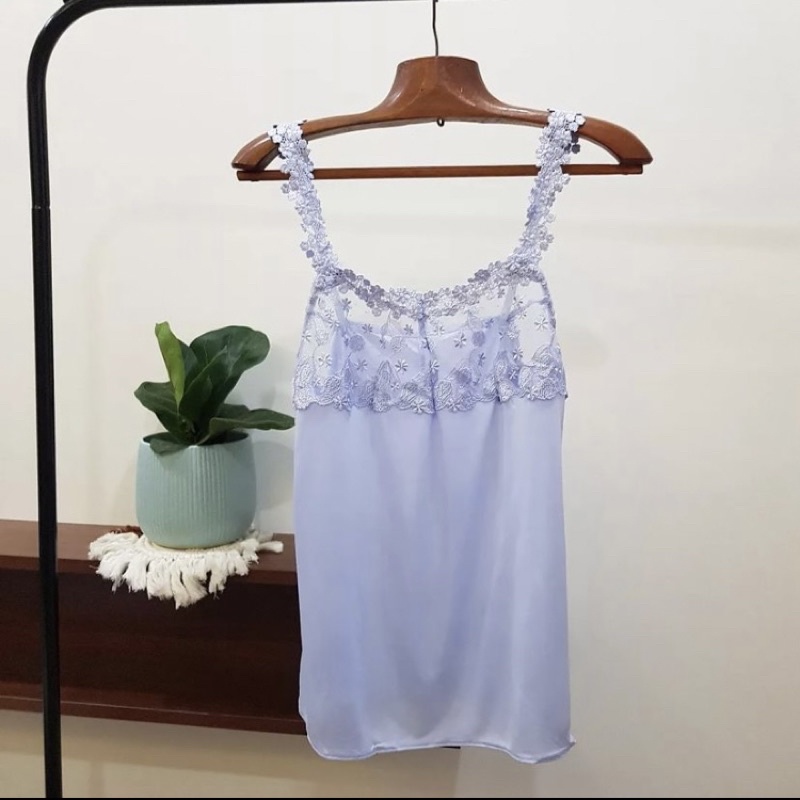 ÁO NGỦ 2 DÂY THÊU HOA