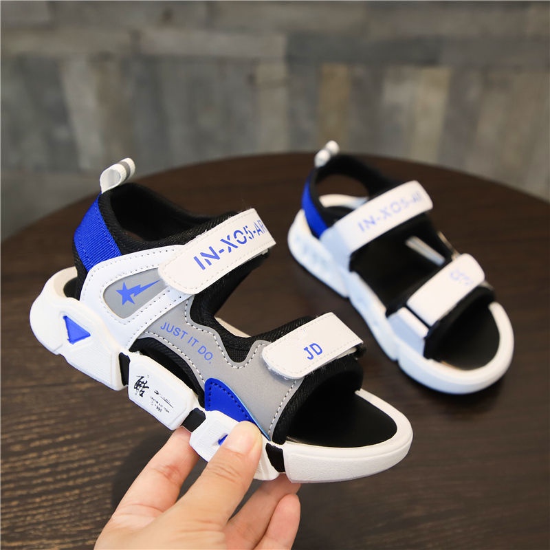 Giày Sandal Đế Mềm Chống Trượt Phong Cách Mới 2022 Cho Bé Trai