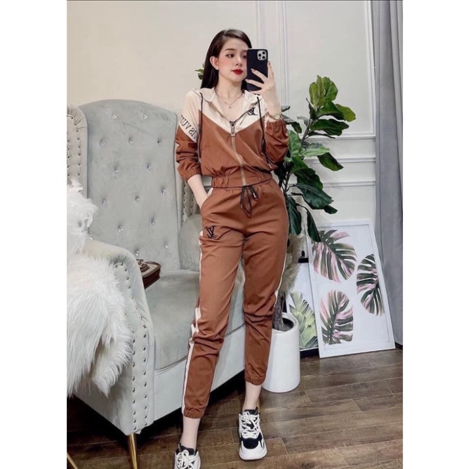 Set bộ thể thao nữ có mũ dài tay quần bo gấu chữ LV chất umi hàn - Bộ thu đông nữ - Hàng mới về