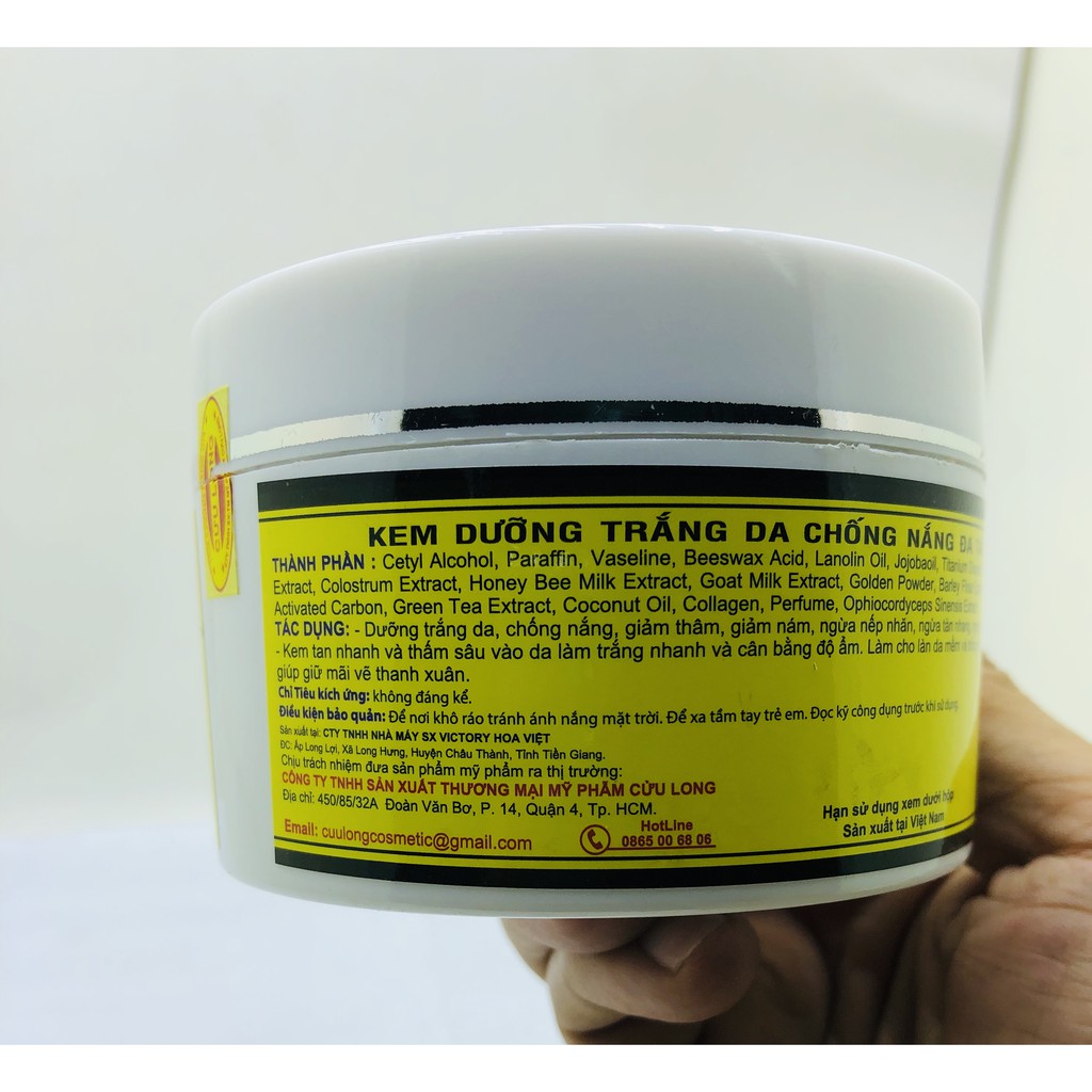 Kem Cốt Olika Vàng Trắng Da Chống Nắng 150g