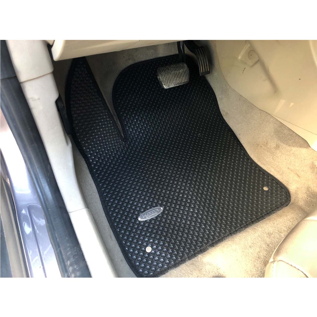 Thảm Lót Sàn Ô Tô KATA Cao Cấp Cho Xe Ford Focus  - Không mùi, Không ẩm mốc, Dễ dàng vệ sinh