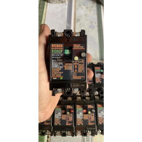 Aptomat chống giật 30A hàng Nhật bãi