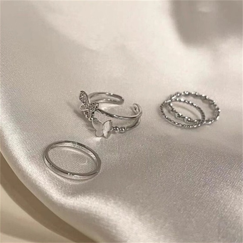 Hàng có sẵn Bộ bốn chiếc nhẫn hình bướm siêu cổ tích độc đáo thời trang độc đáo