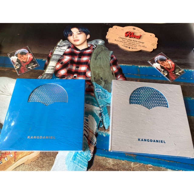 Kang Daniel first mini album ảnh Cyan nguyên seal, kèm poster.