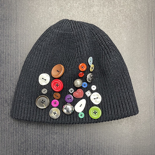 Mũ Len Dệt Kim Dày Dặn Ấm Áp Phối Nút Nhiều Màu Sắc Phong Cách Đường Phố Cá Tính Dành Cho Nữ