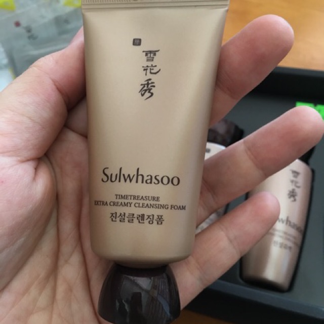 1 tuýp sữa rửa mặt thông đỏ Sulwhasoo 15ml