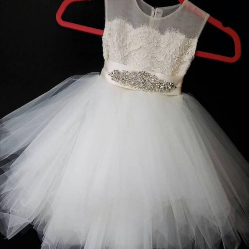 Vải lưới voan trắng khổ 1'5m, phông rèm chụp ảnh nail, trang trí của Vải rẻ HB shop