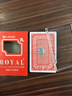 Bài nhựa royal