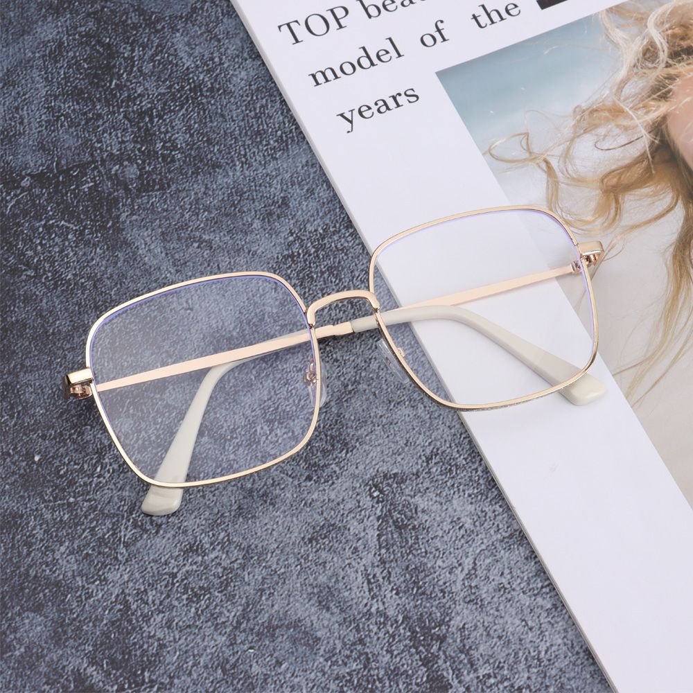 Mắt kính chống bức xạ thiết kế đính đá phong cách cổ điển thời trang cao cấp cho nữ