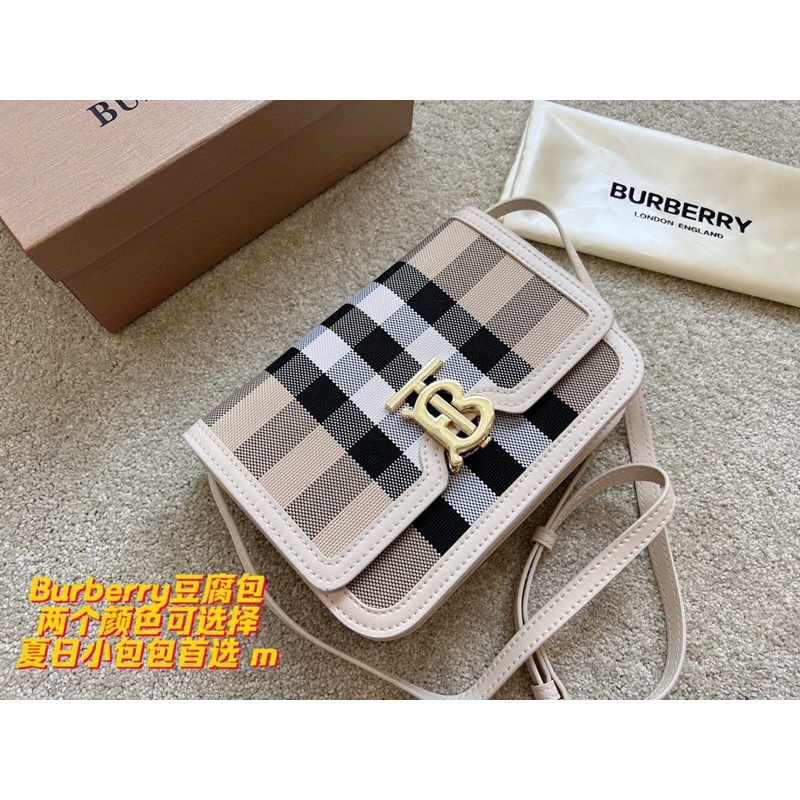 Túi xách BURBERRY SUPER