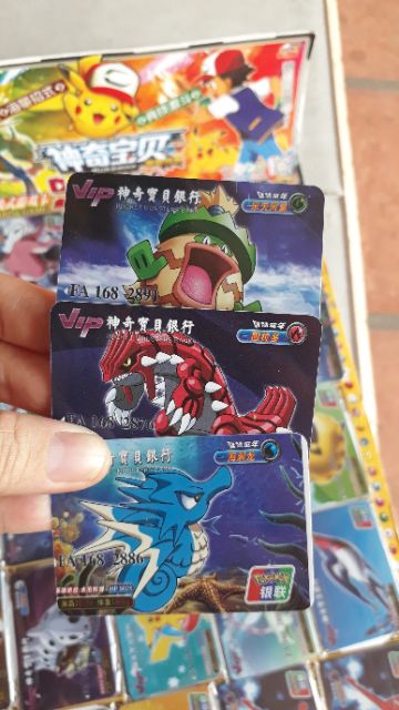 90 thẻ bài pokemon bằng nhựa