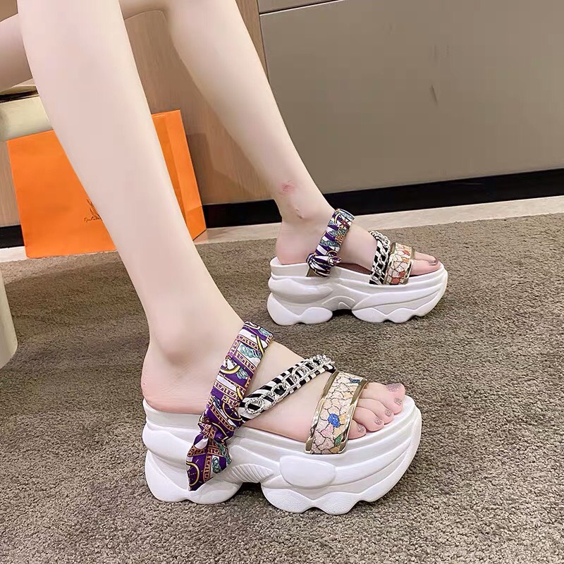 Dép đế xuồng cao 9CM