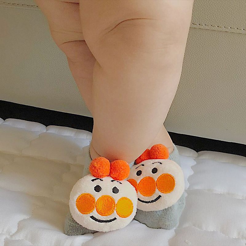 Tất Cotton Chống Trượt Họa Tiết Hoạt Hình Dễ Thương Cho Bé