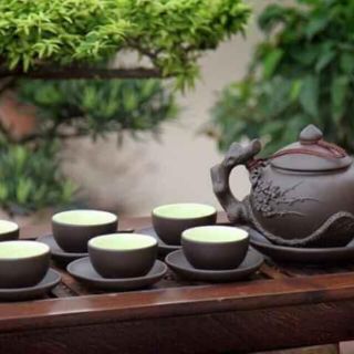Ấm chén bát tràng