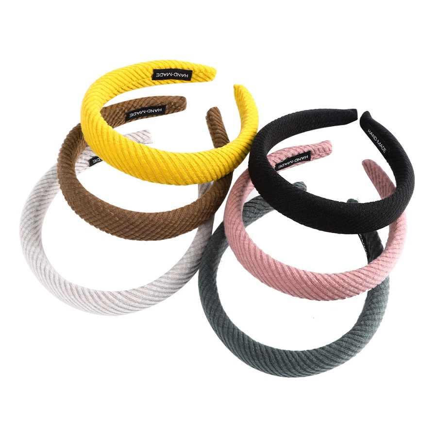 Cài tóc đan len phong cách Hàn Quốc thanh lịch cho nữ