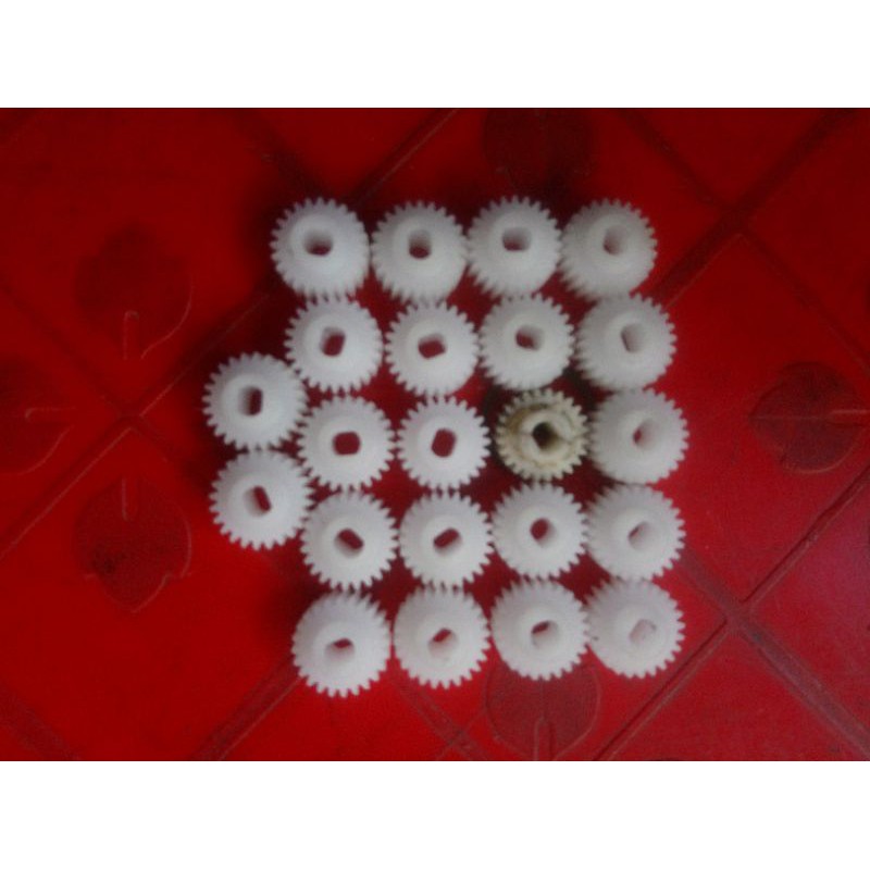 Bánh răng nhựa 24r động cơ gập gương chiếu hậu Honda accord, civic, Crv,.v.v.