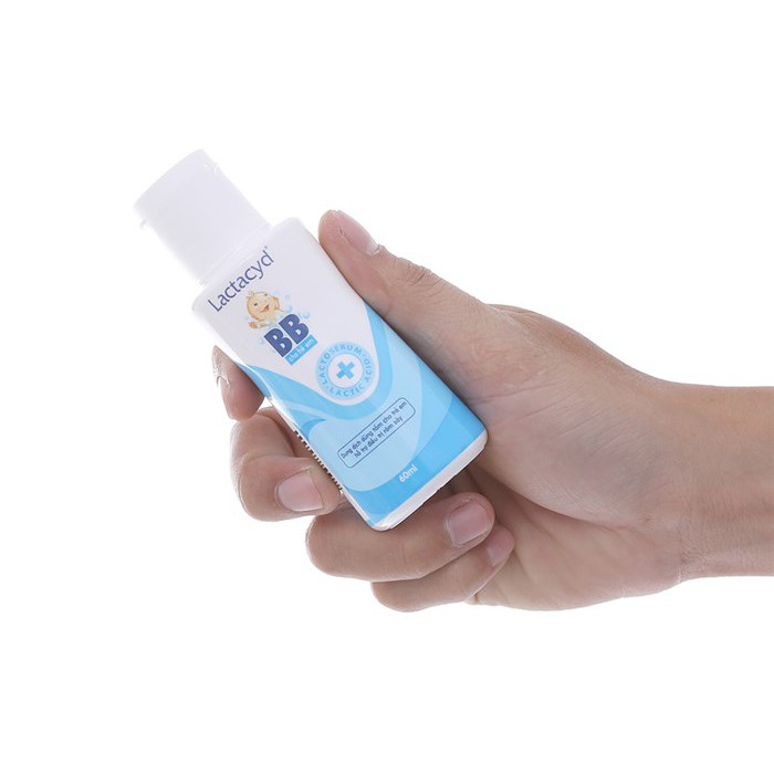 Sữa tắm lactacyd trẻ em trị rôm xảy