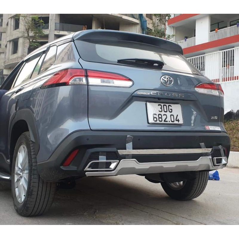 Lip Pô, Lip Chia Pô Xe Toyota Cross 2020 2021 2022