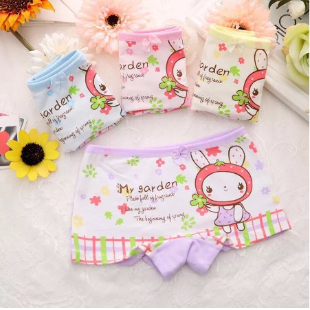 Set 4 quần chip đùi cotton mẫu hello kitty cho bé..