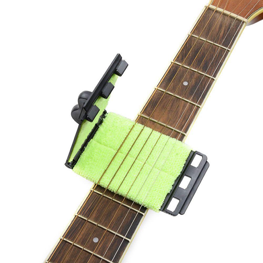 Dụng Cụ Vệ Sinh Dây Đàn Guitar Tiện Dụng