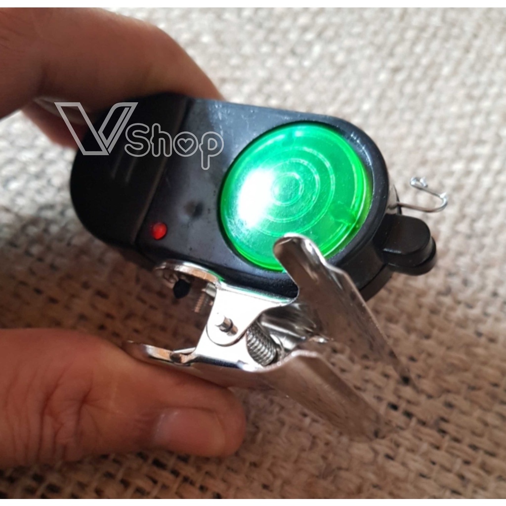 Chuông báo cá, câu cá, dùng pin. Hú còi, nháy đèn. Chuông điện câu cá, dùng cho cần câu máy .vmt.