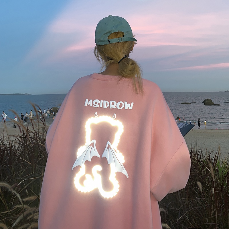 Áo hoodie in hình gấu màu hồng phản quang thời trang xuân thu 2021 cho nữ