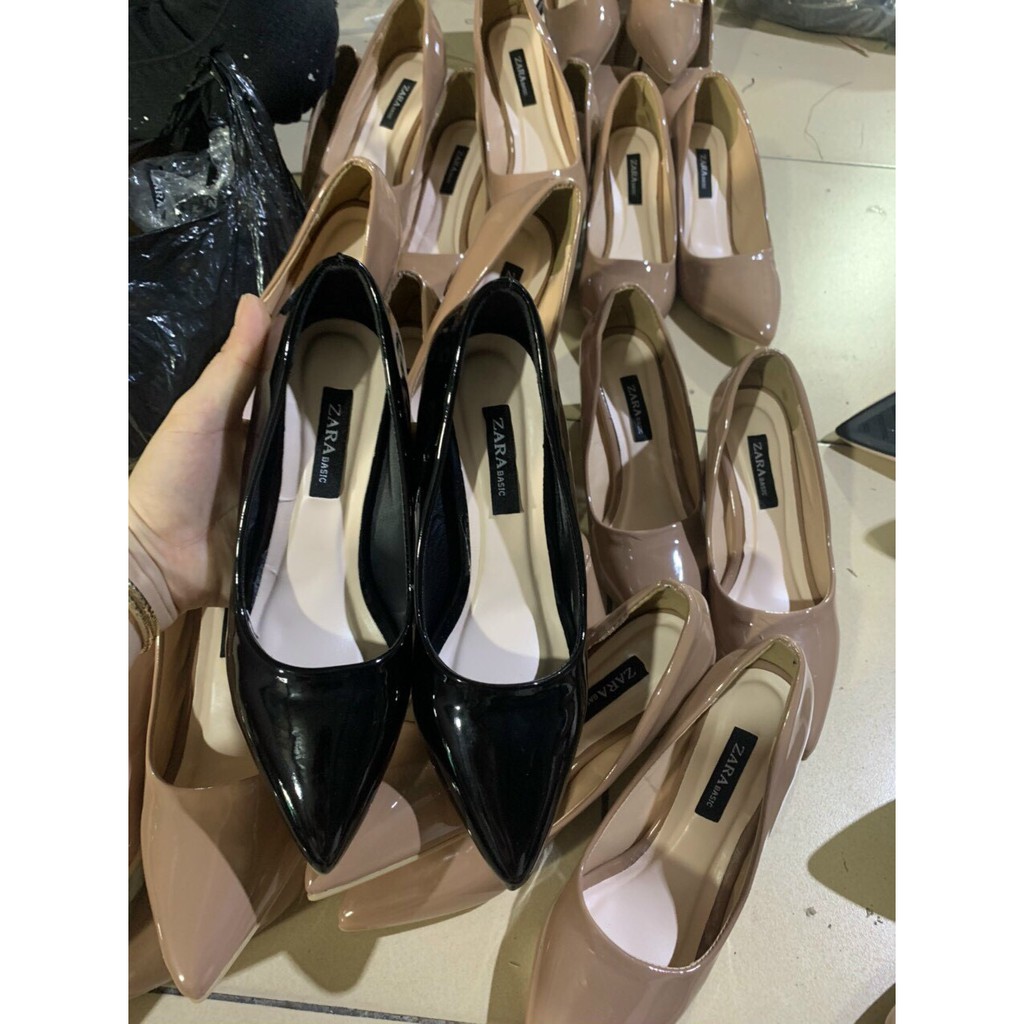 Giày Cao Gót Nữ da Bóng Gót Trụ Cao 7cm Cực Tôn Dáng Phong Cách Trẻ Trung Màu Đen Và Kem