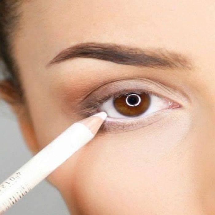 Chì kẻ mắt Catrice Kohl Kajal