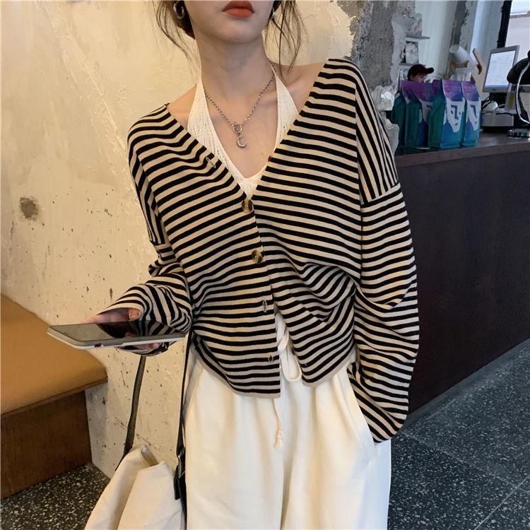 Áo khoác cardigan dệt kim cổ chữ V họa tiết kẻ sọc thời trang xuân thu mới 2021 dành cho nữ