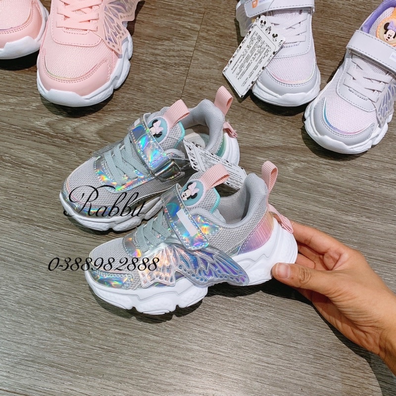Sneaker Disney siêu nhẹ