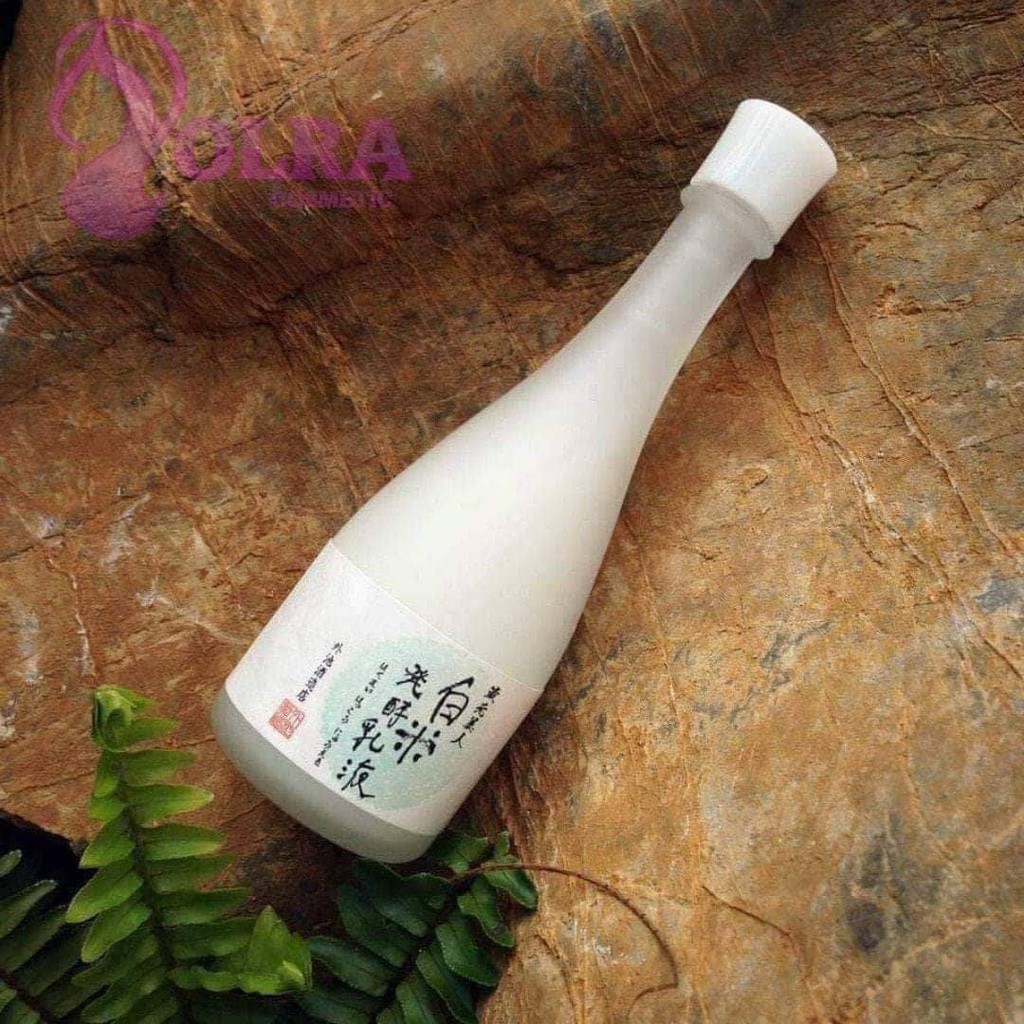 Lotion rượu Sake Kuramoto Bijin Sake Lotion dưỡng ẩm tái tạo da và se khít lỗ chân lông